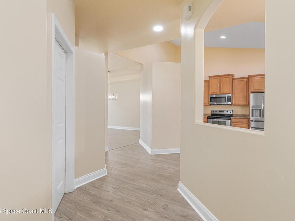 524 Mcguire Boulevard, Indian Harbour Beach, FL 32937