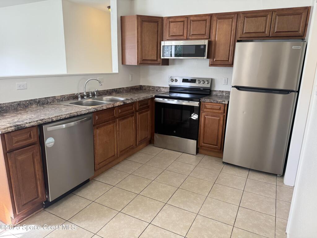 4396 Thistleberry Drive, Melbourne, FL 32935