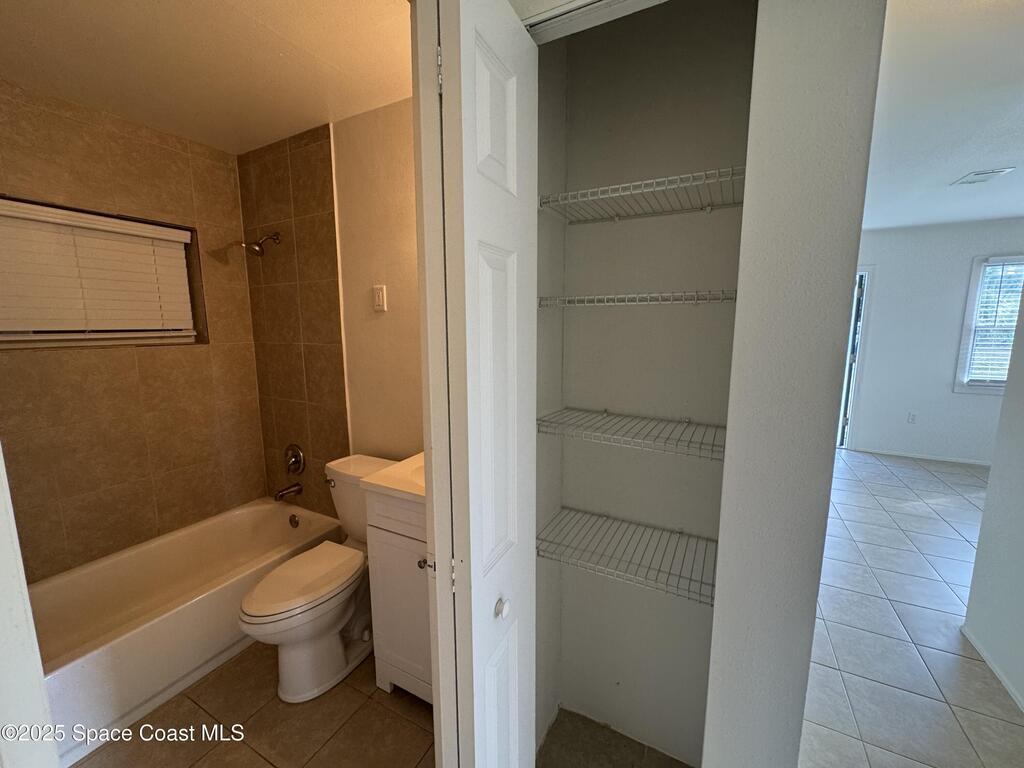 4396 Thistleberry Drive, Melbourne, FL 32935