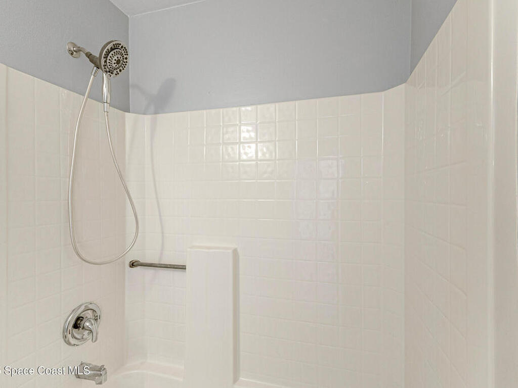 517 Hamwood Street, Palm Bay, FL 32908