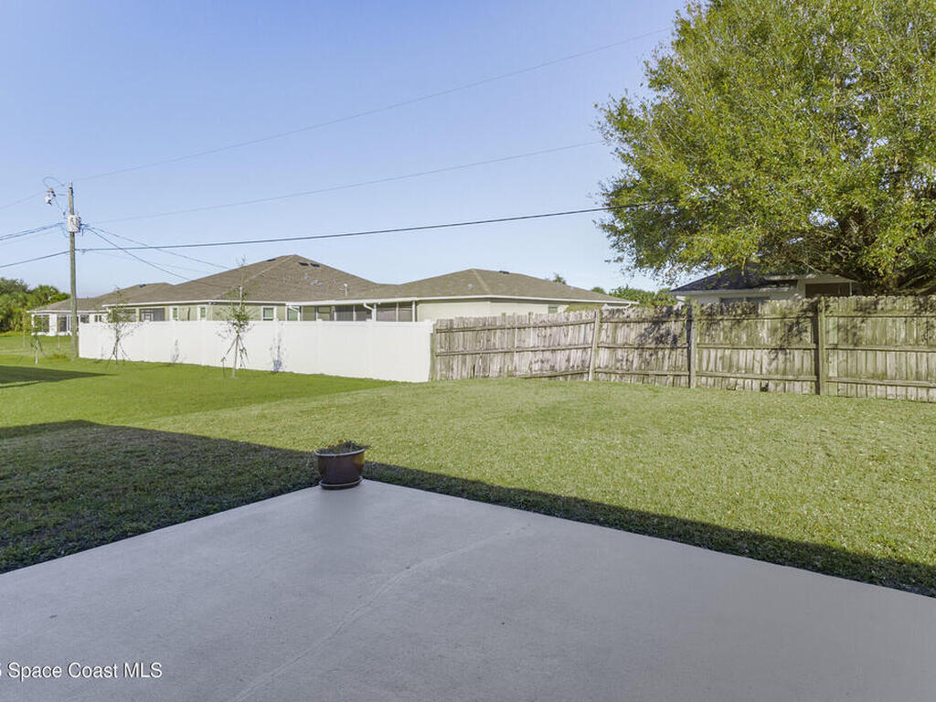 517 Hamwood Street, Palm Bay, FL 32908