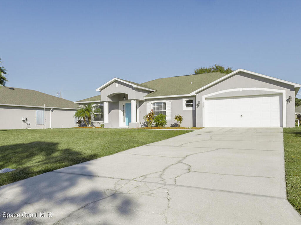 517 Hamwood Street, Palm Bay, FL 32908
