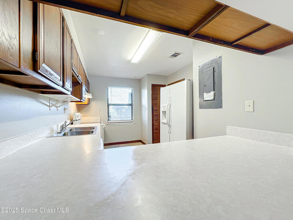 201 International Drive, Cape Canaveral, FL 32920