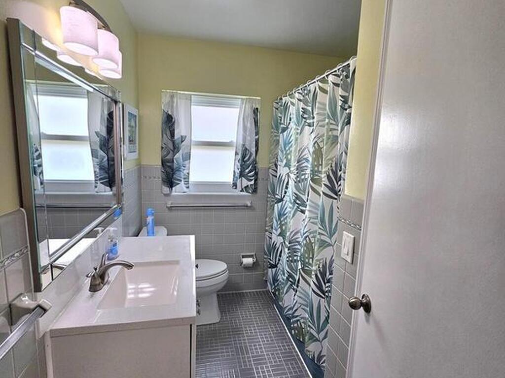 501 E Fee Avenue, Melbourne, FL 32901