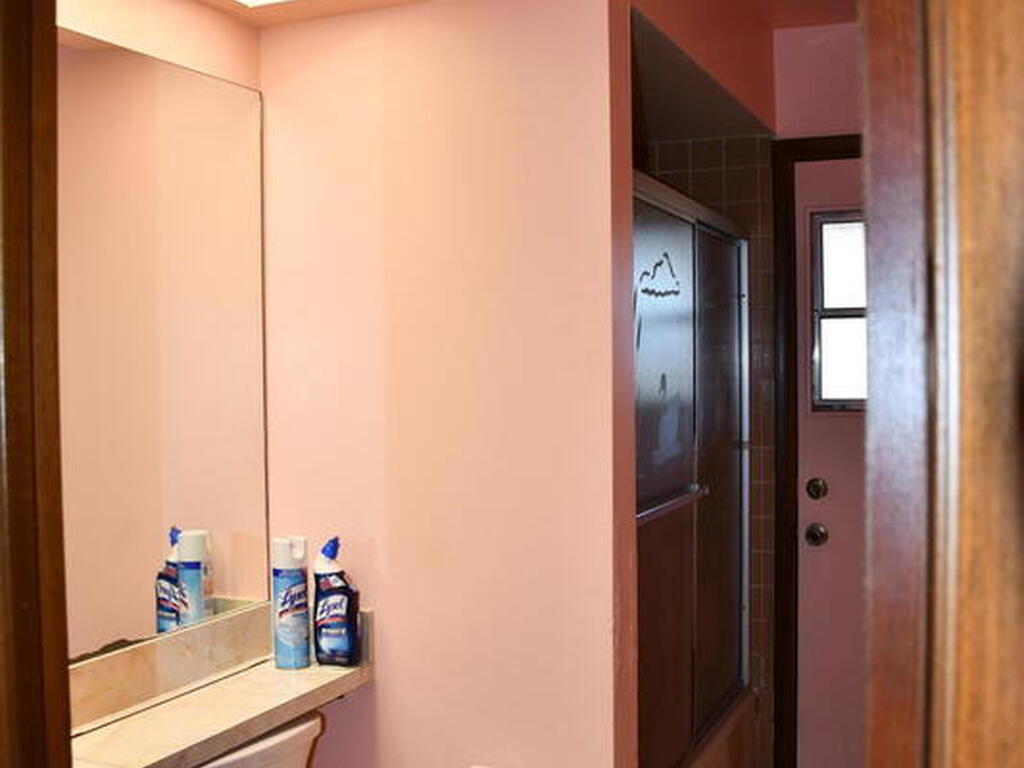 1273 Roslyn Avenue, Palm Bay, FL 32907