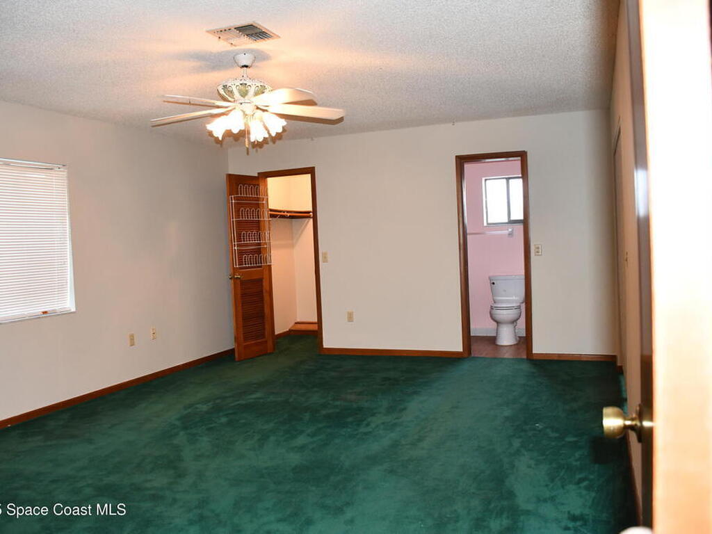 1273 Roslyn Avenue, Palm Bay, FL 32907