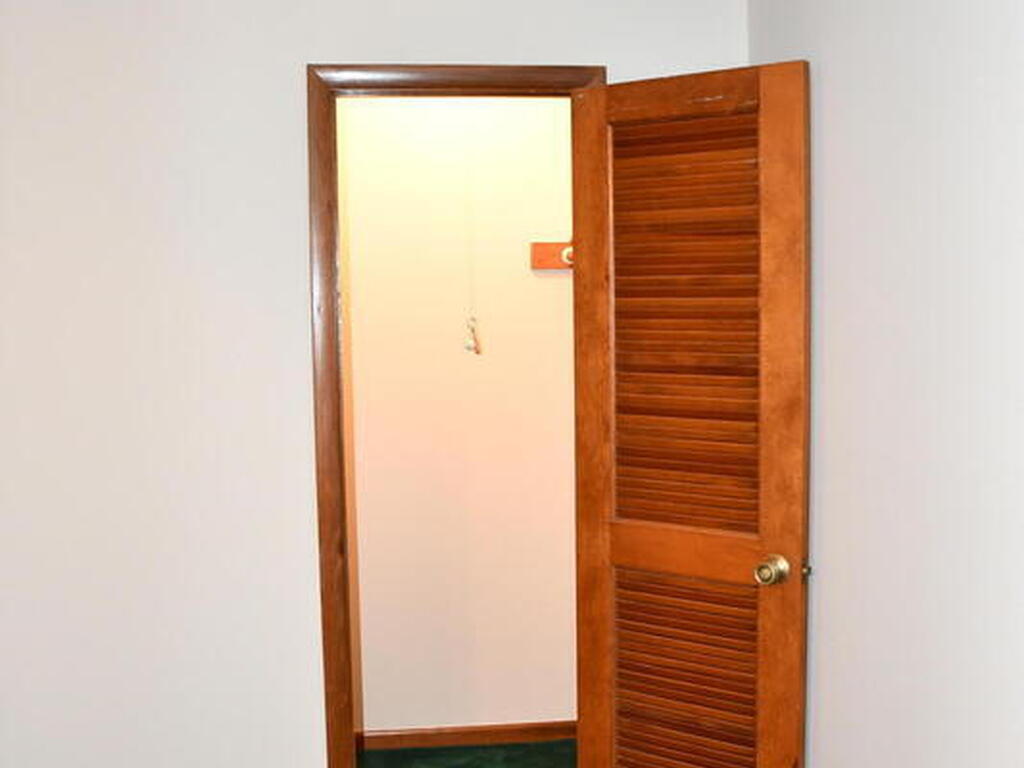 1273 Roslyn Avenue, Palm Bay, FL 32907