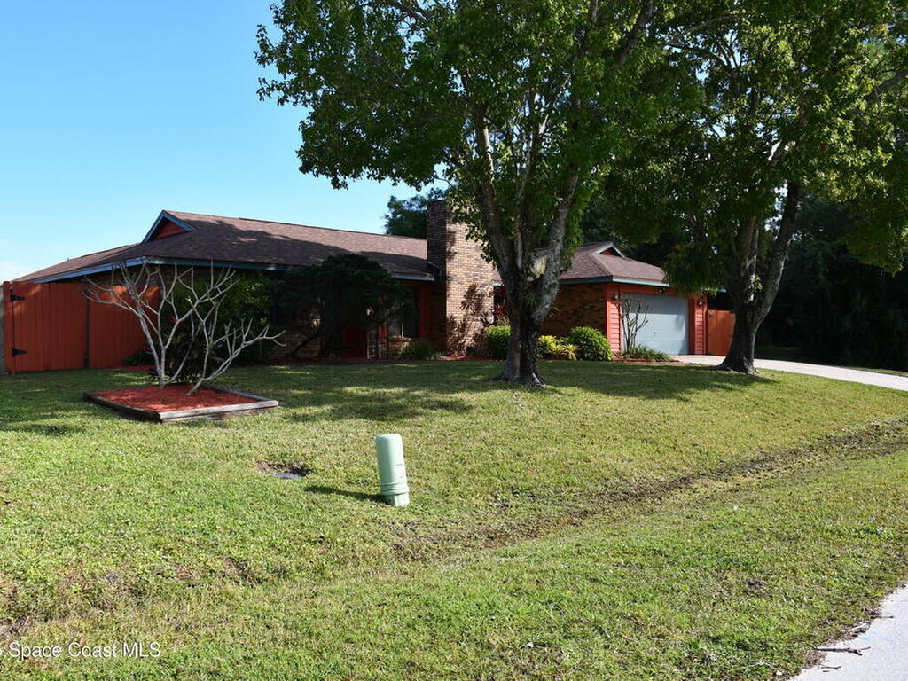 1273 Roslyn Avenue, Palm Bay, FL 32907