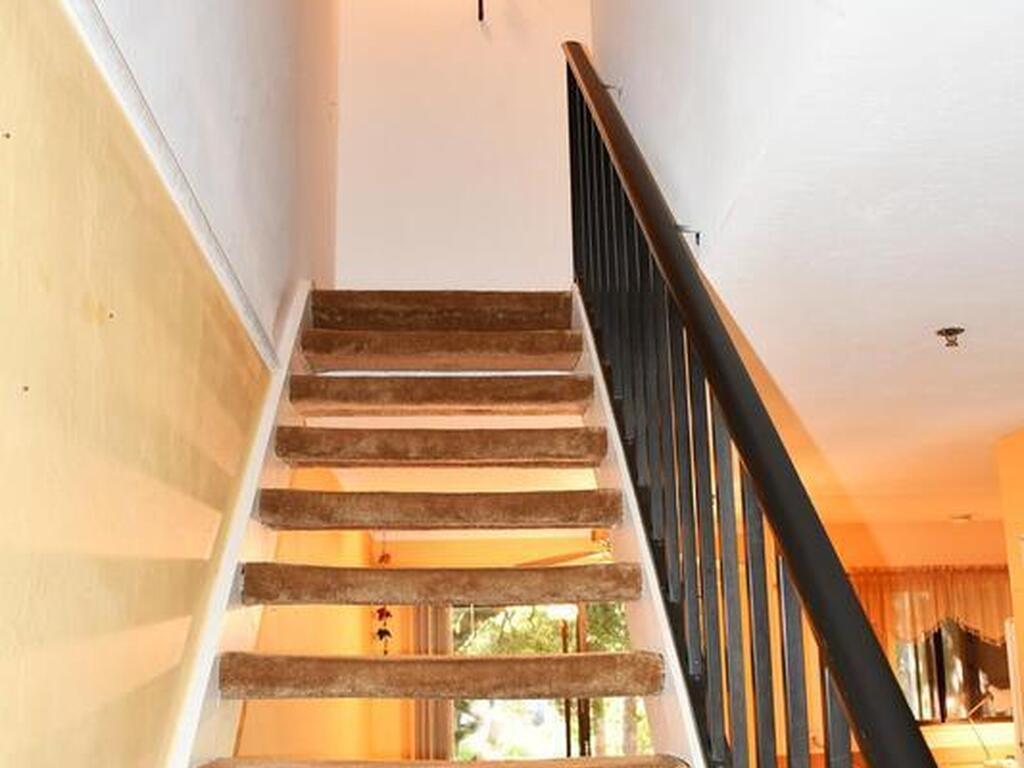 7821 Maplewood Drive, Melbourne, FL 32904