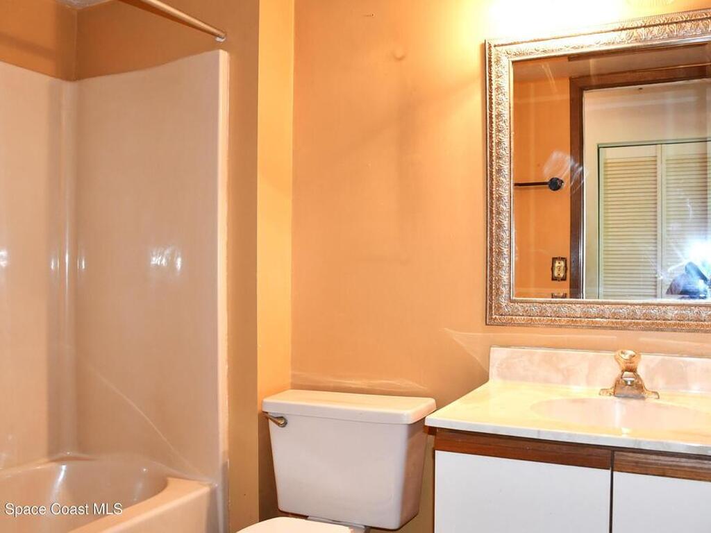 7821 Maplewood Drive, Melbourne, FL 32904