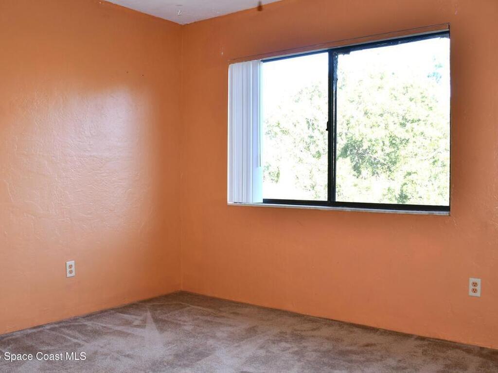 7821 Maplewood Drive, Melbourne, FL 32904