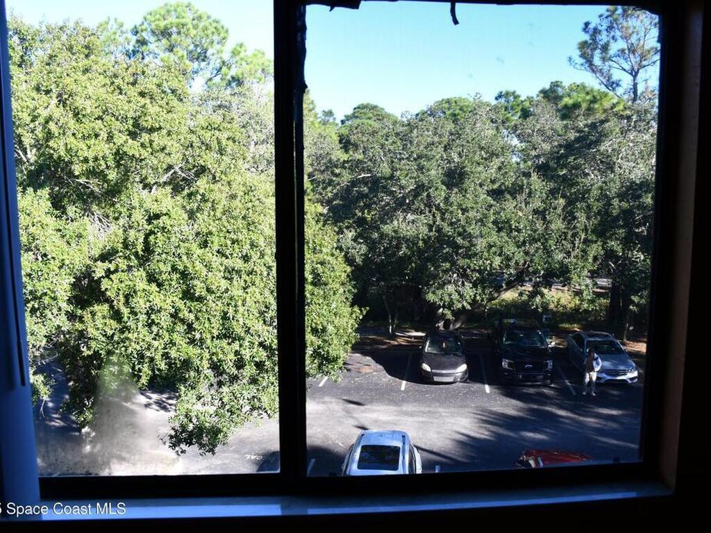 7821 Maplewood Drive, Melbourne, FL 32904