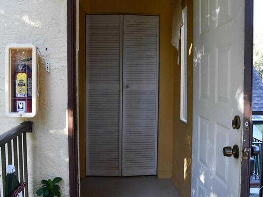 7821 Maplewood Drive, Melbourne, FL 32904