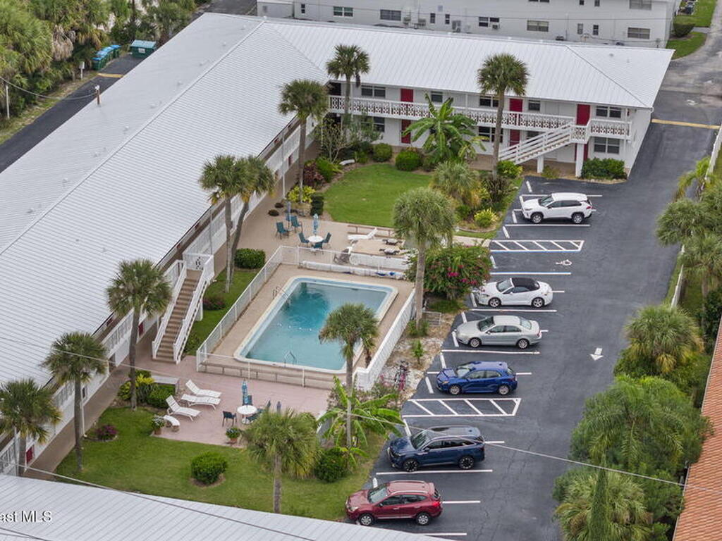 8522 N Atlantic Avenue, Cape Canaveral, FL 32920