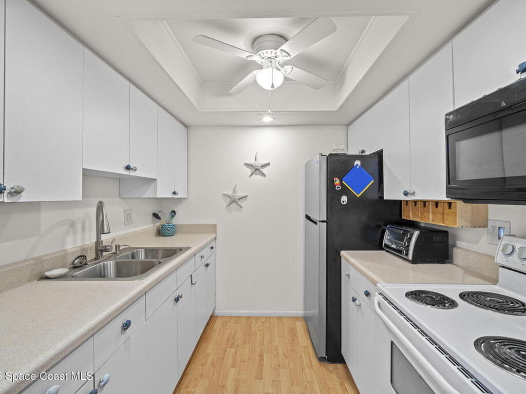 8522 N Atlantic Avenue, Cape Canaveral, FL 32920