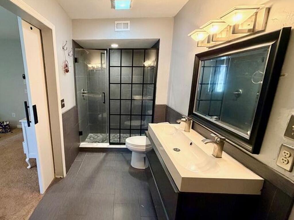 7801 Maplewood Drive, Melbourne, FL 32904