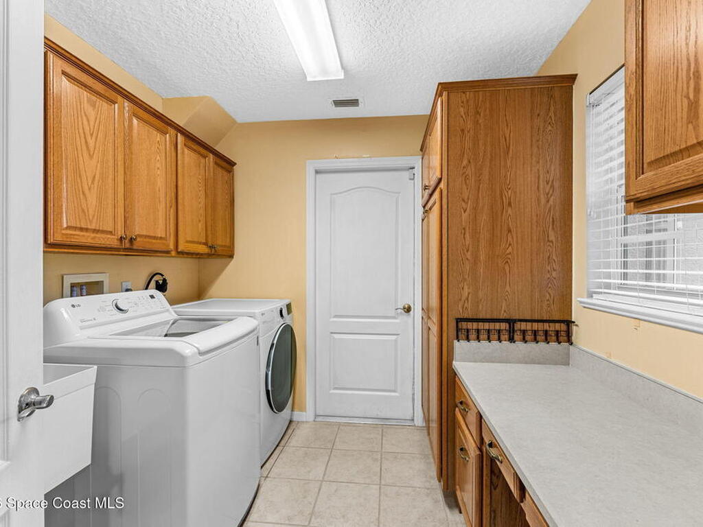 4221 Aberdeen Circle, Rockledge, FL 32955