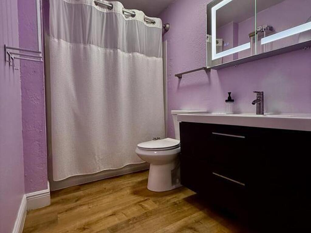 826 Newfound Harbor Drive, Merritt Island, FL 32952