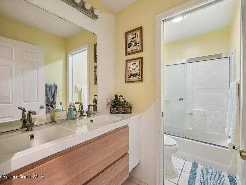 1125 Carey Glen Circle, Orlando, FL 32824