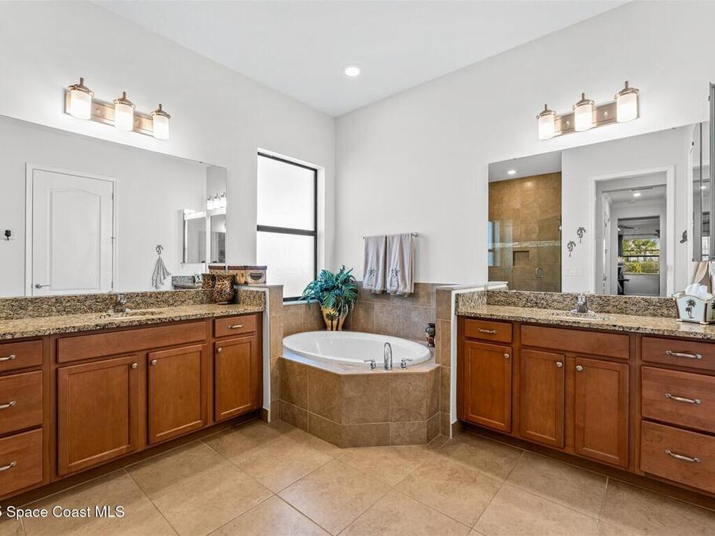 2572 Chapel Bridge Lane, Melbourne, FL 32940