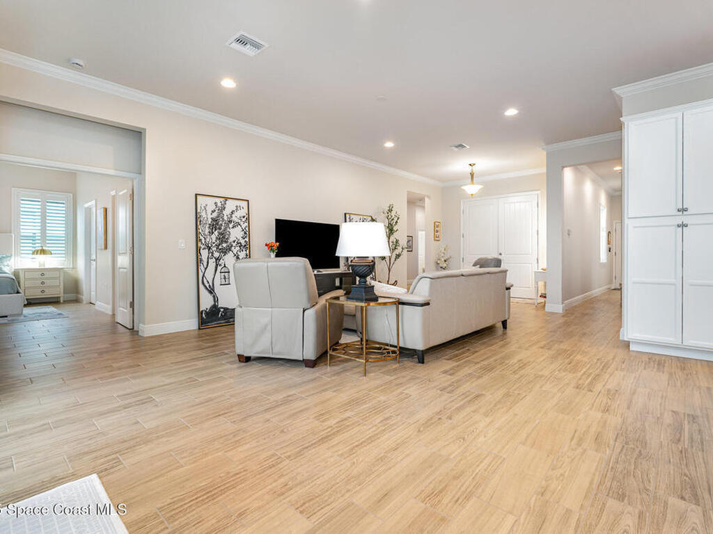 8438 Gullen Drive, Melbourne, FL 32940