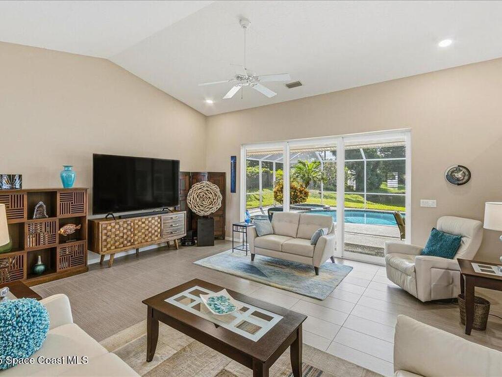 30 Indian Village Trail, Cocoa Beach, FL 32931