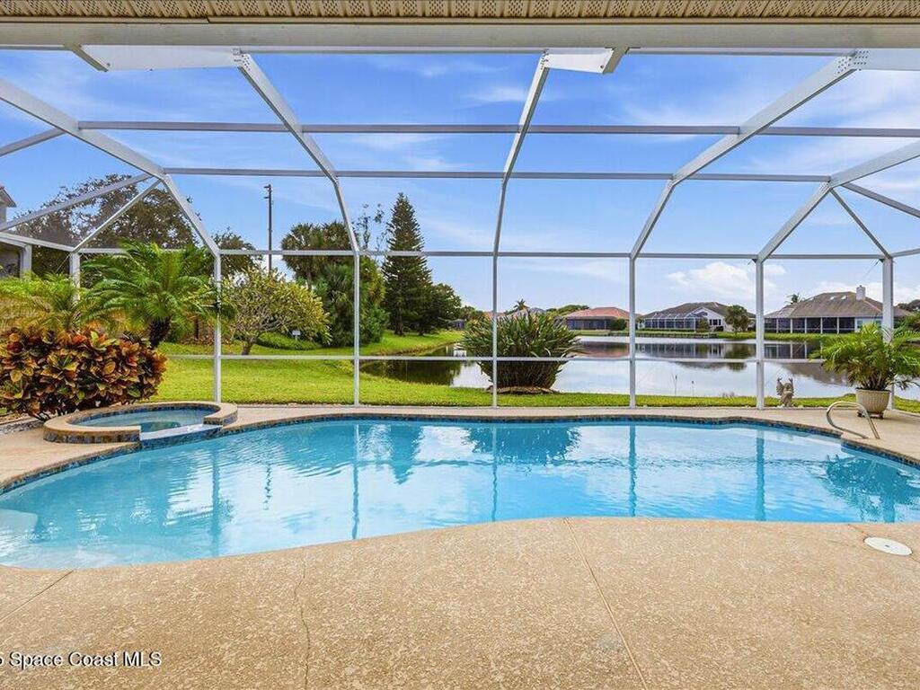 30 Indian Village Trail, Cocoa Beach, FL 32931