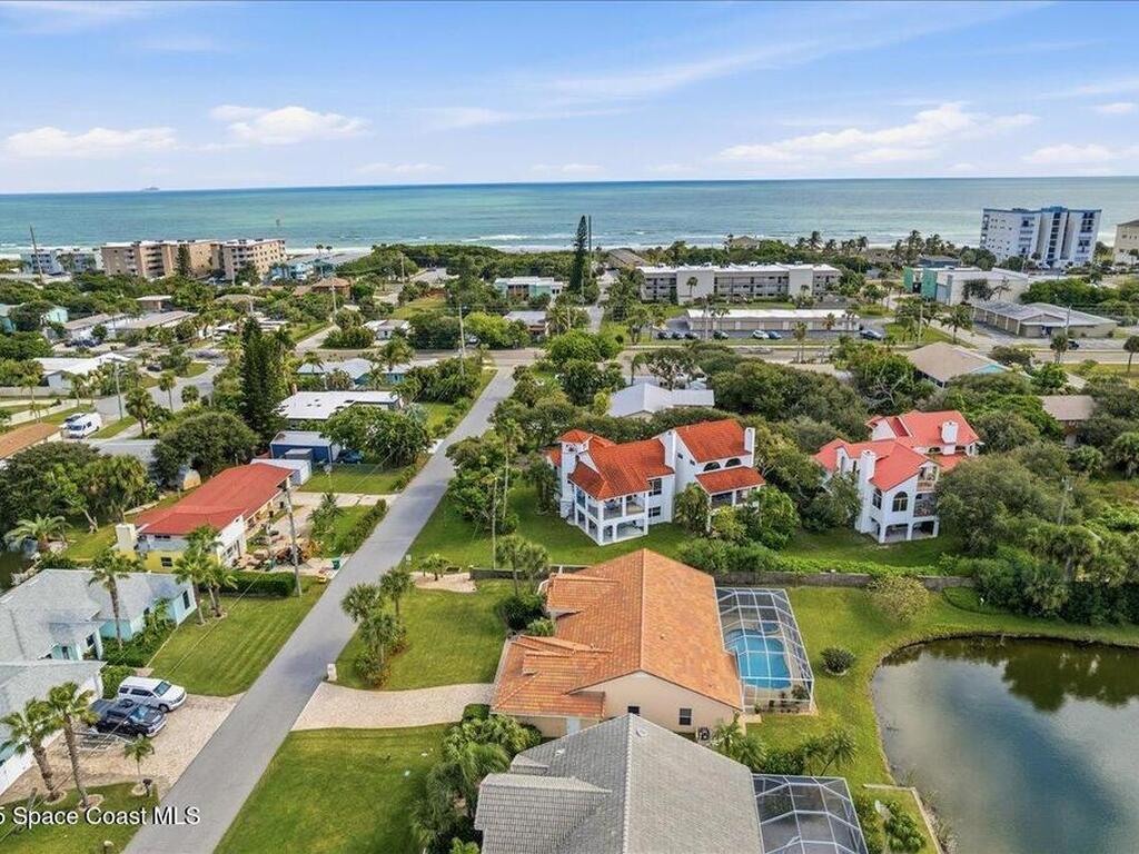 30 Indian Village Trail, Cocoa Beach, FL 32931