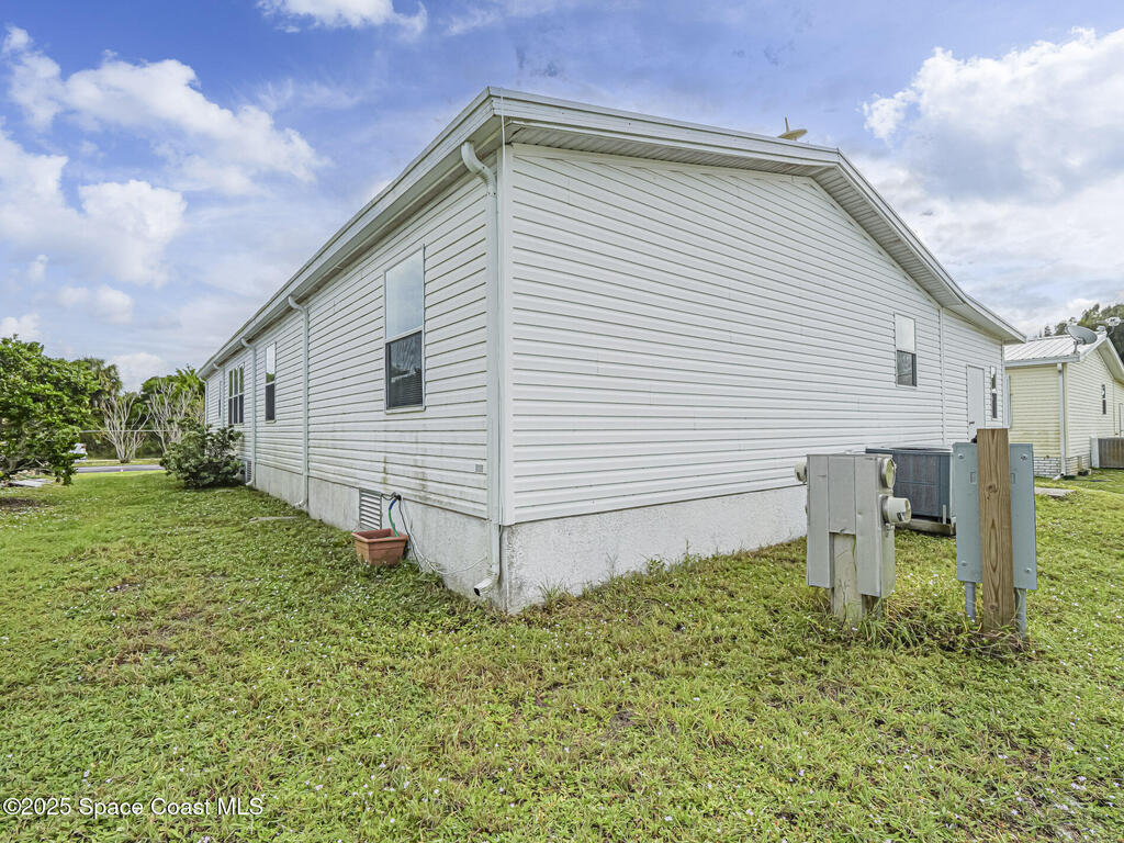 7620 Boxelder Road, Micco, FL 32976