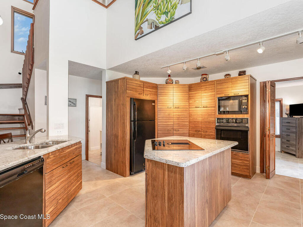 4 Spinnaker Point Court, Indian Harbour Beach, FL 32937