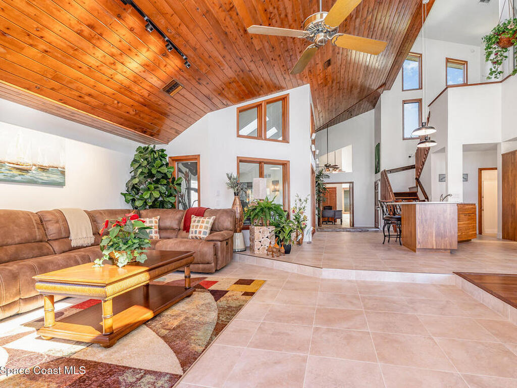 4 Spinnaker Point Court, Indian Harbour Beach, FL 32937