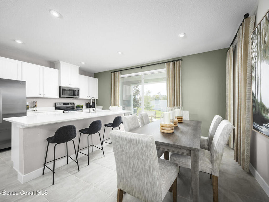 1838 Kendall Pointe Place, Melbourne, FL 32935