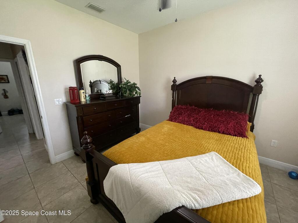 681 SW David Circle, Palm Bay, FL 32908