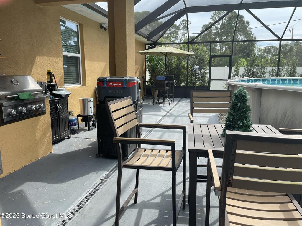 681 SW David Circle, Palm Bay, FL 32908