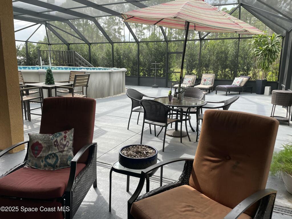 681 SW David Circle, Palm Bay, FL 32908