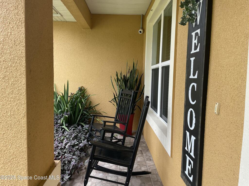 681 SW David Circle, Palm Bay, FL 32908