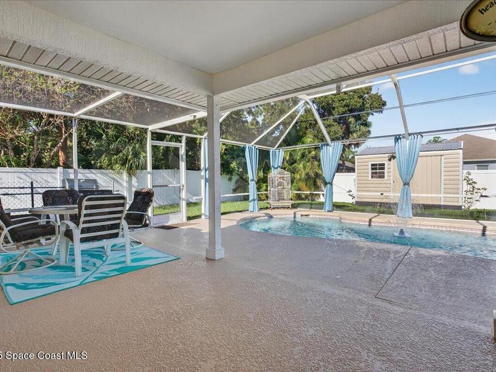 467 Caravan Terrace, Sebastian, FL 32958