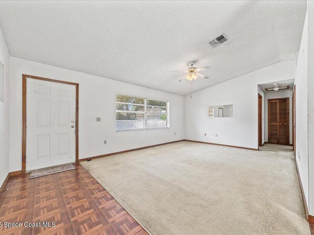 1421 Grand Court, Palm Bay, FL 32907