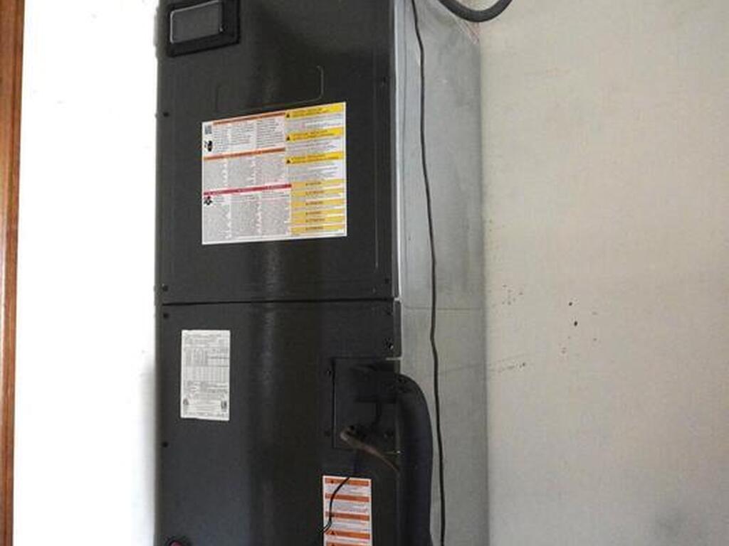 1421 Grand Court, Palm Bay, FL 32907