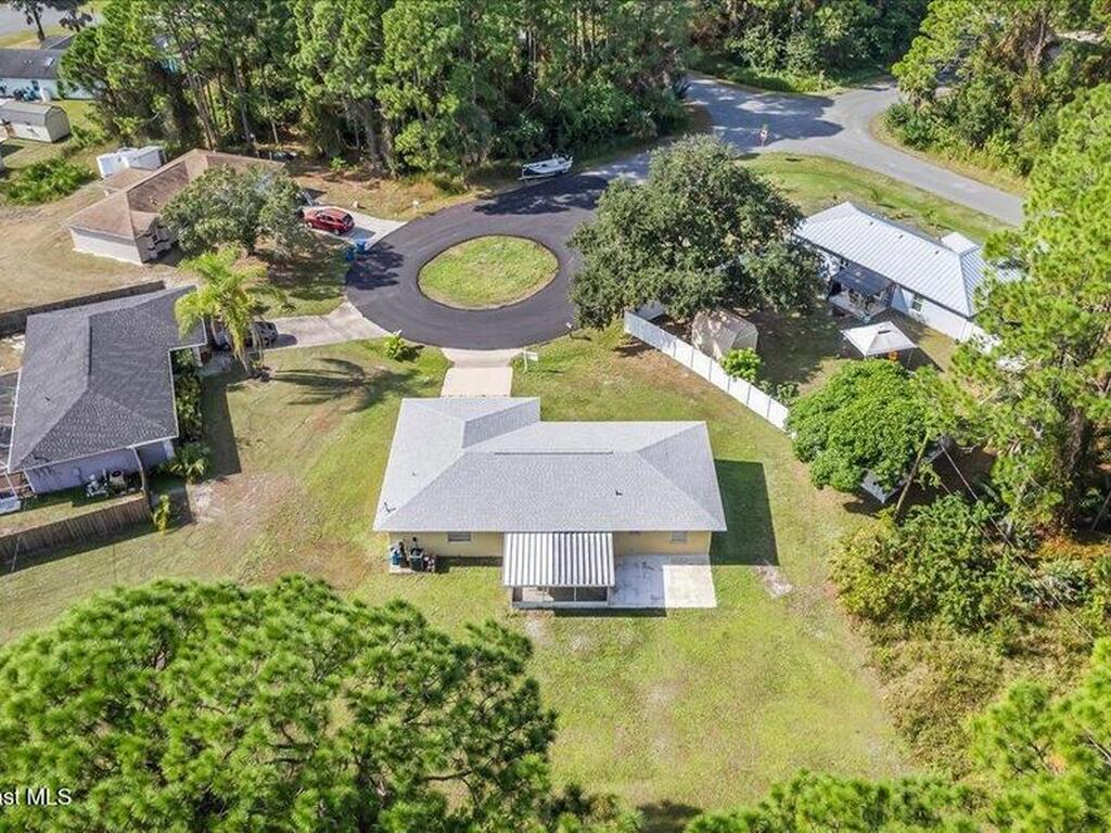 1421 Grand Court, Palm Bay, FL 32907