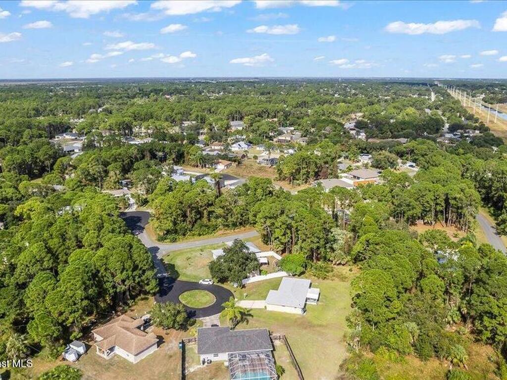 1421 Grand Court, Palm Bay, FL 32907