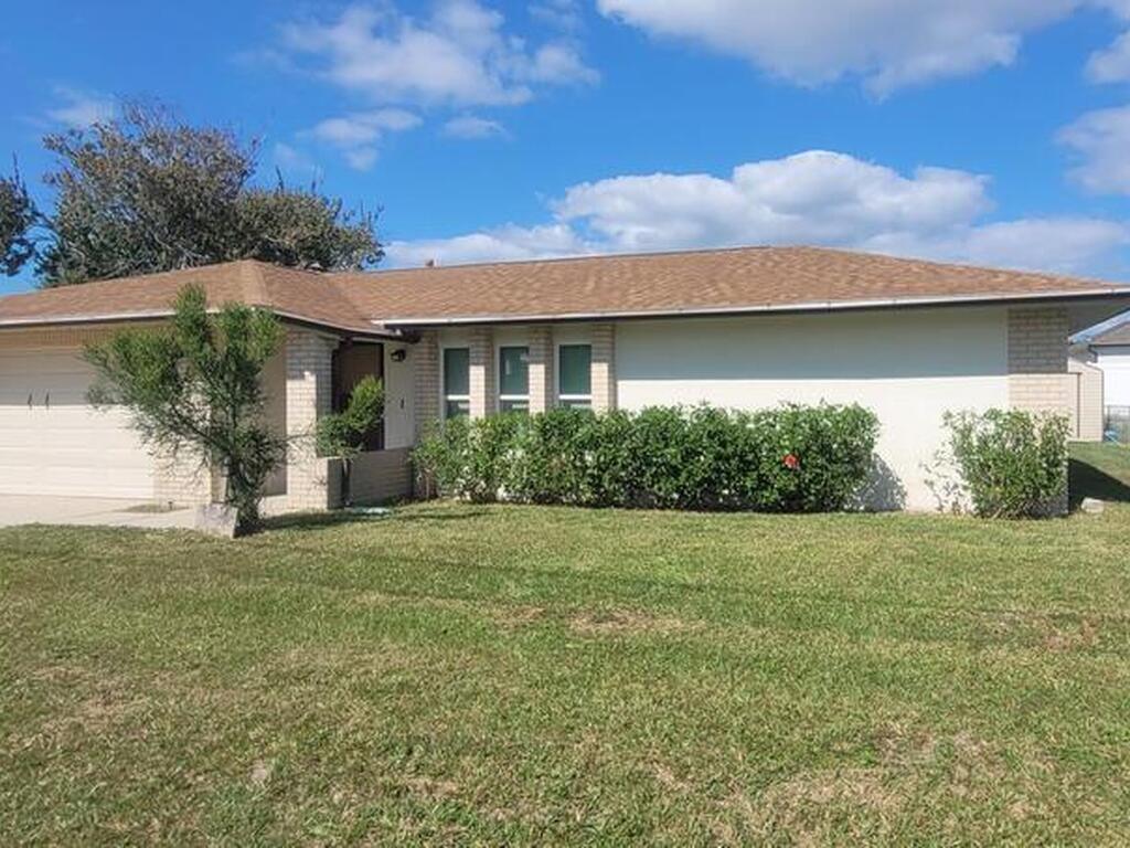 958 Pineland Drive, Rockledge, FL 32955