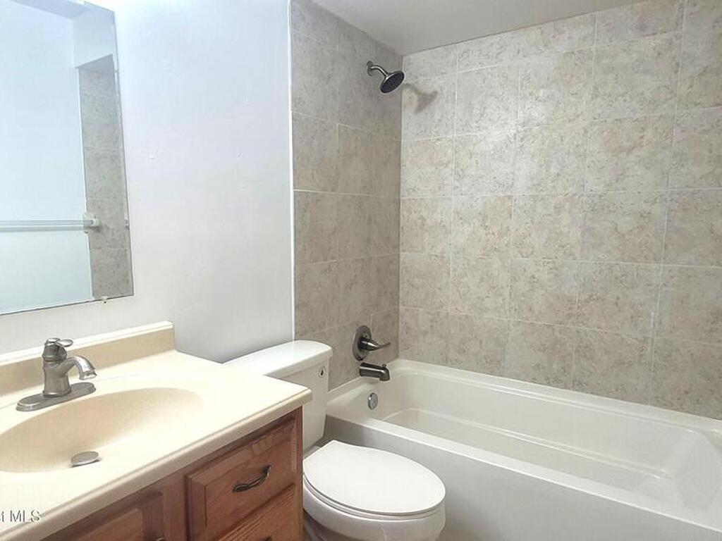 958 Pineland Drive, Rockledge, FL 32955