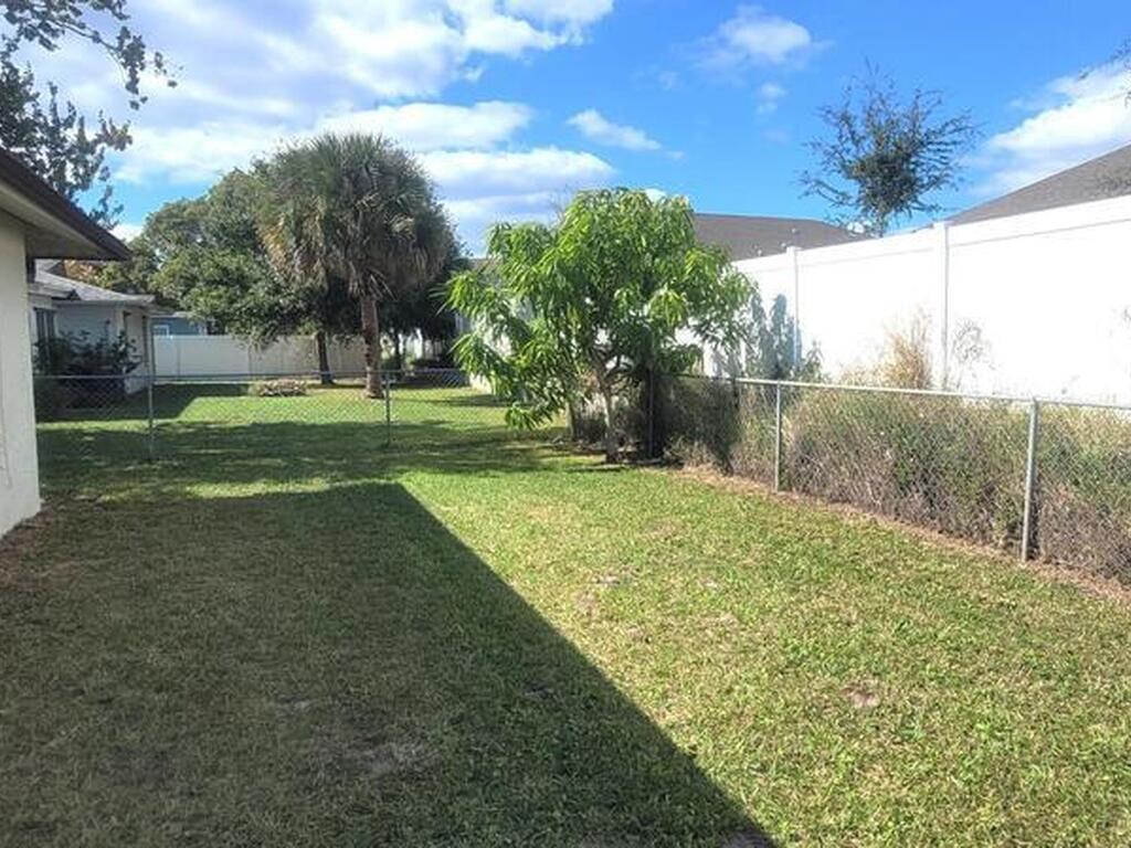 958 Pineland Drive, Rockledge, FL 32955