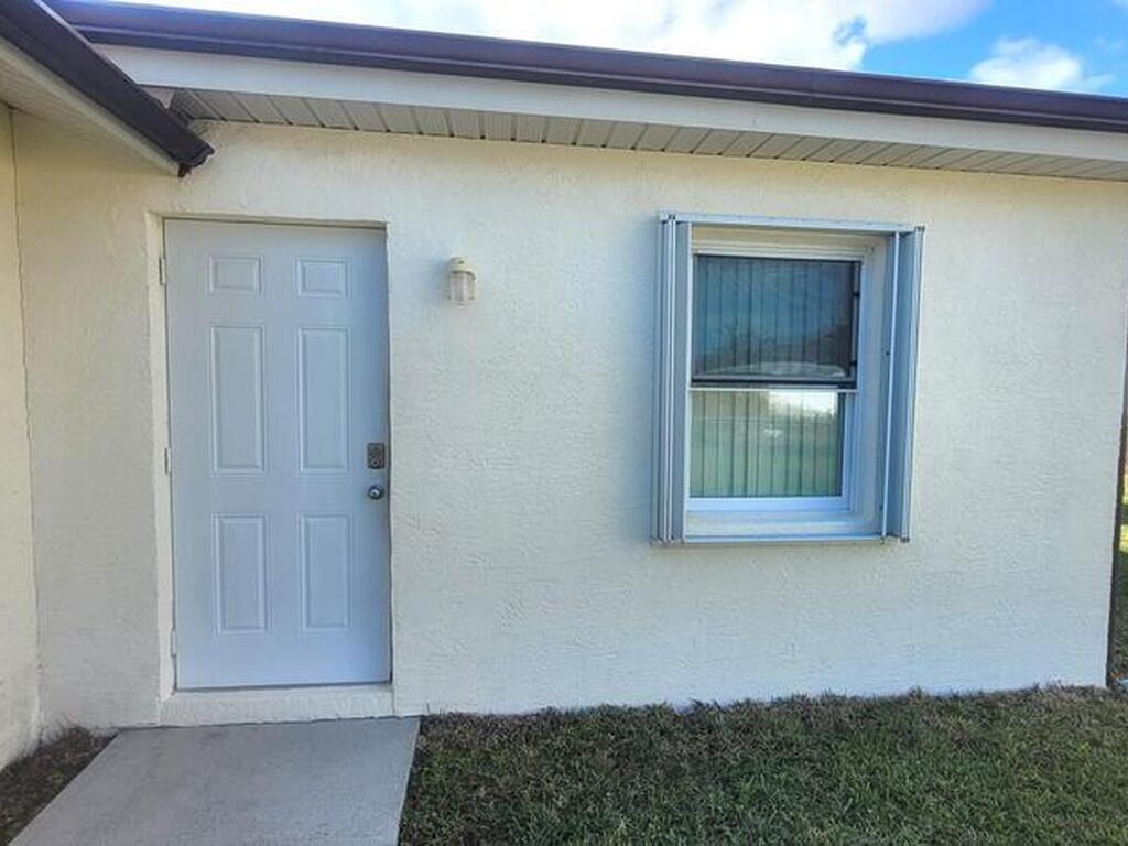 958 Pineland Drive, Rockledge, FL 32955