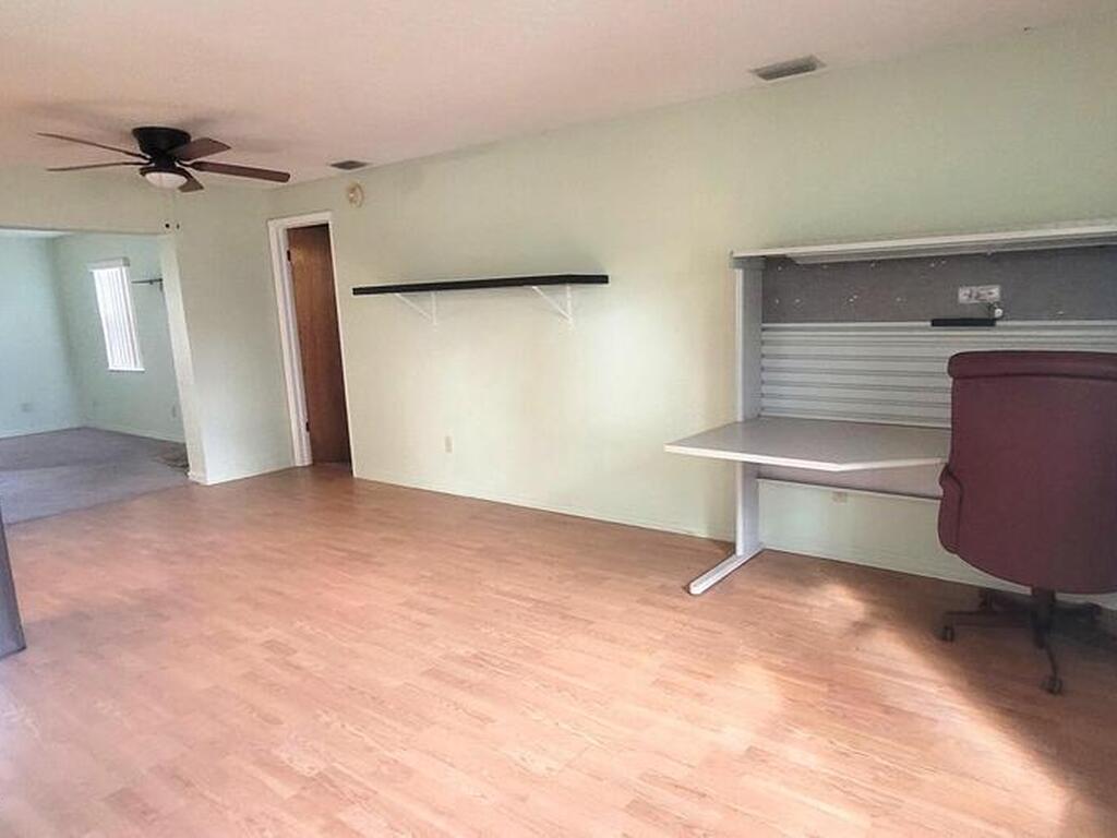 958 Pineland Drive, Rockledge, FL 32955