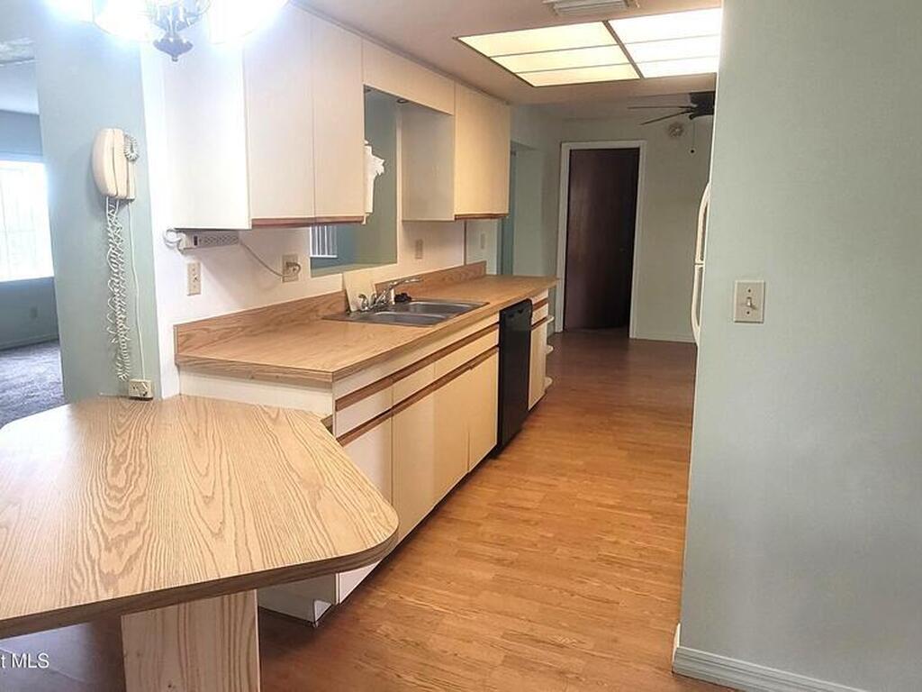 958 Pineland Drive, Rockledge, FL 32955