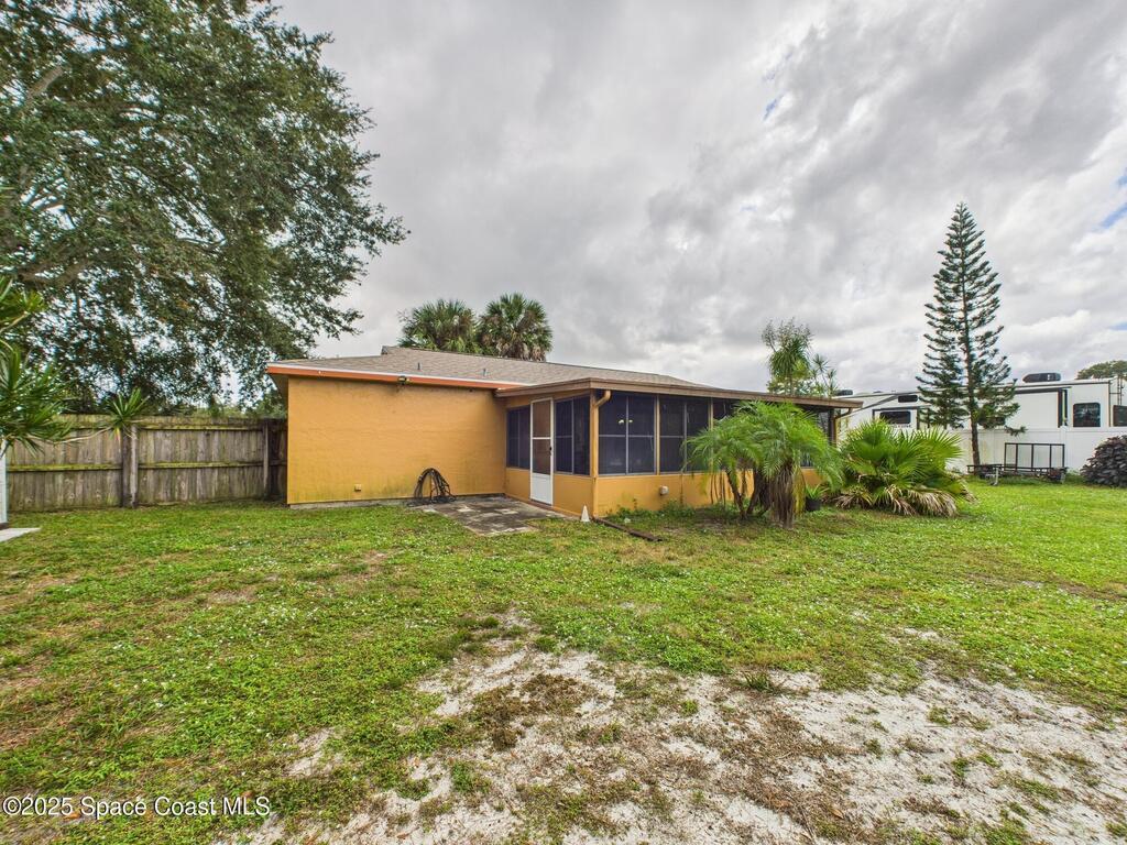 1490 Mariposa Drive, Palm Bay, FL 32905