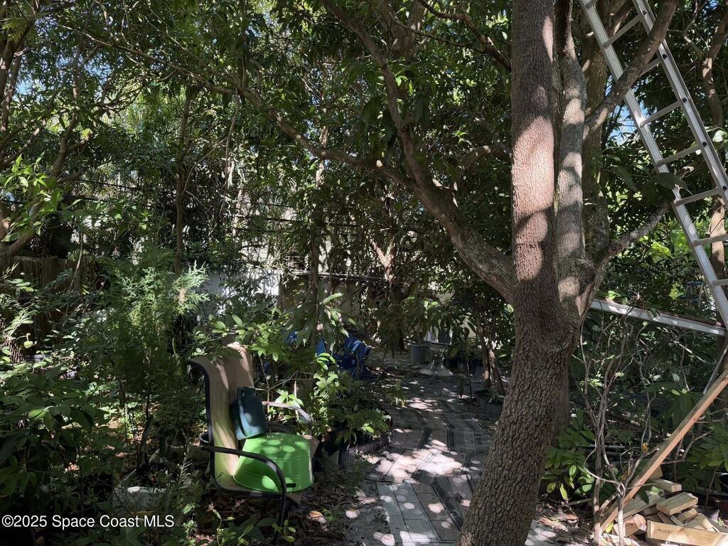 14 W Alma Drive, Melbourne, FL 32935