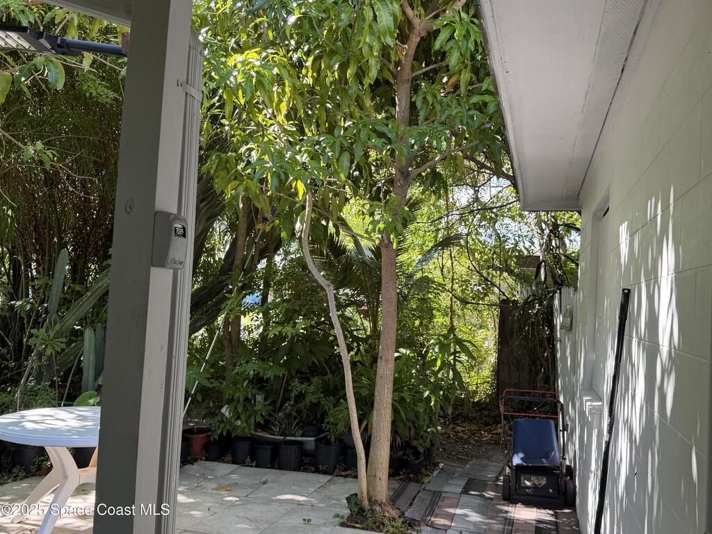 14 W Alma Drive, Melbourne, FL 32935